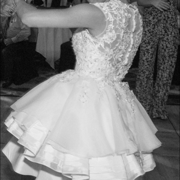 Short reception Wedding dress - Picture 3 of 3